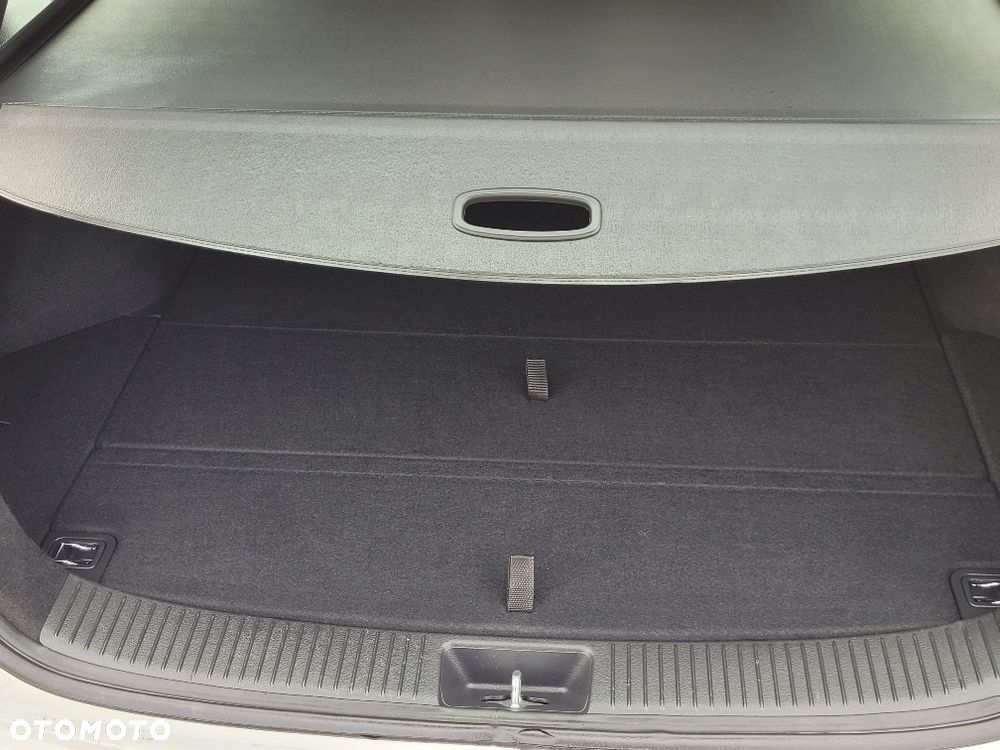 Hyundai i30 1.4 Family - 18
