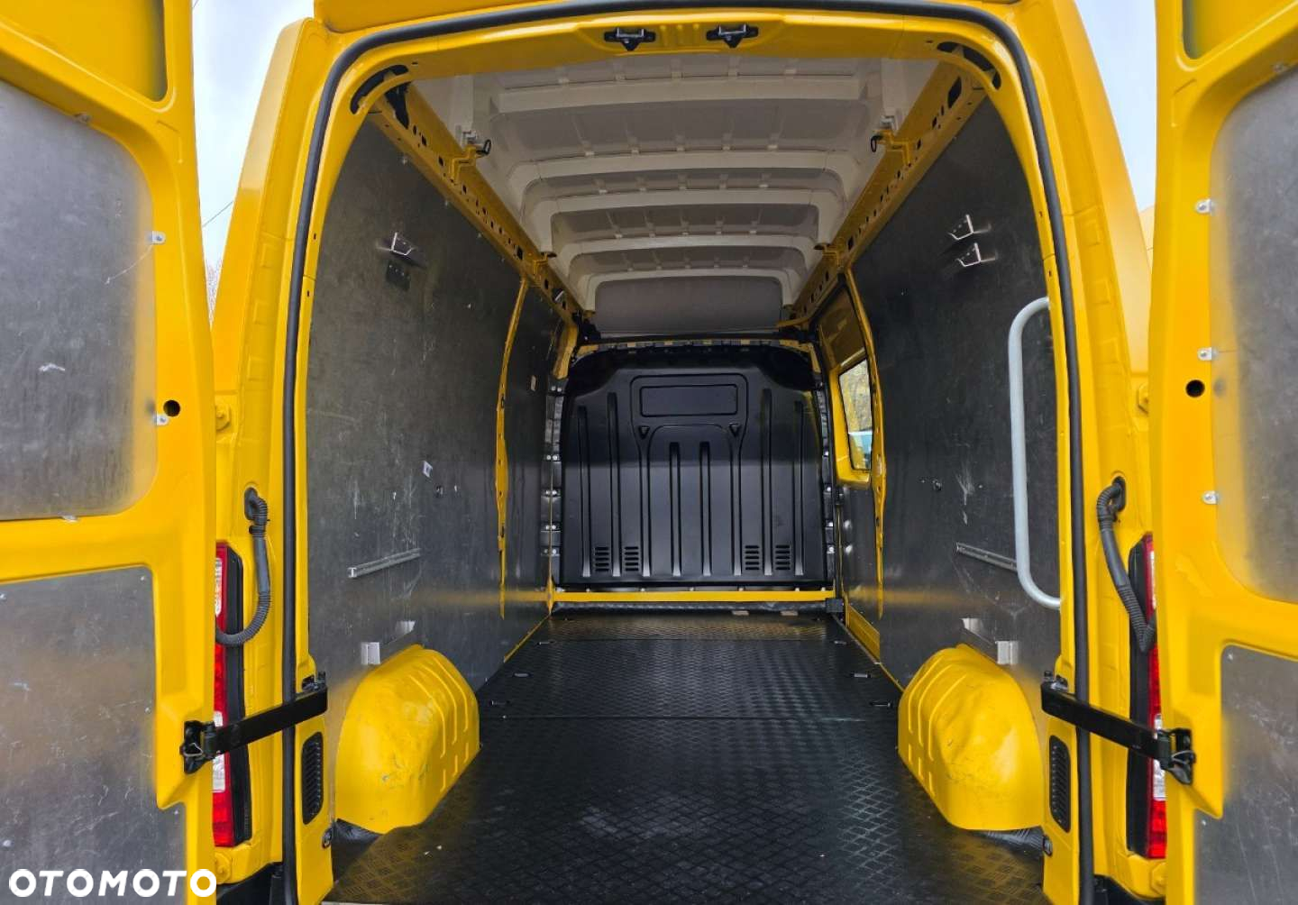 Renault Master - 32