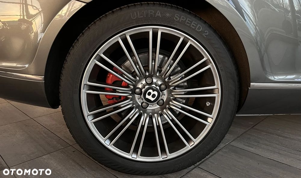 Bentley Continental GT - 8