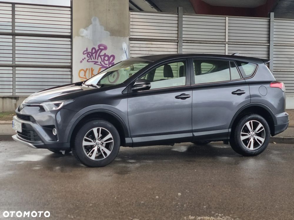 Toyota RAV4 2.0 D-4D Premium 4x2 - 8
