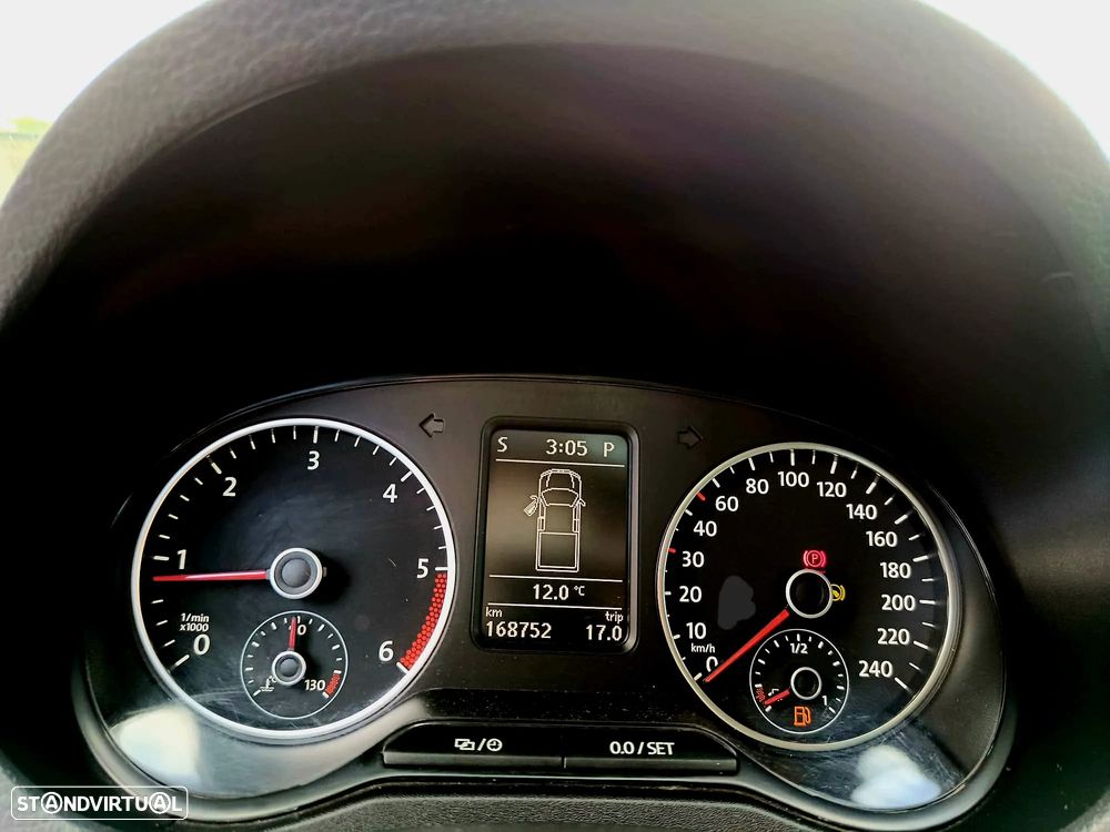 VW Amarok 2.0 BiTDI Auto Trendline - 20