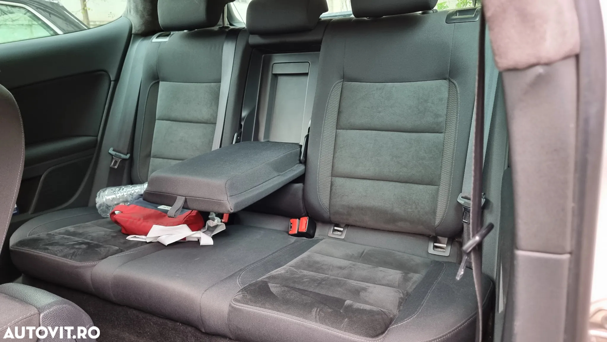 Volkswagen Golf 1.4 TSI DSG7 - 8