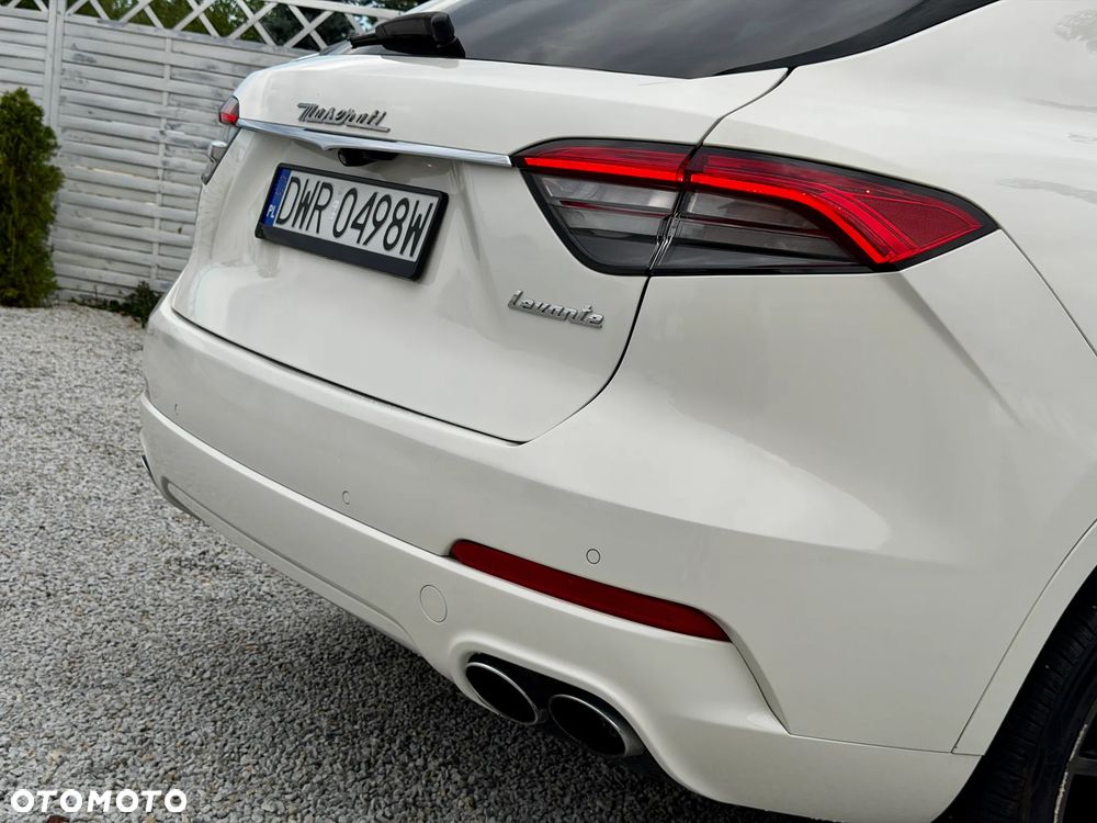Maserati Levante S Q4 - 28