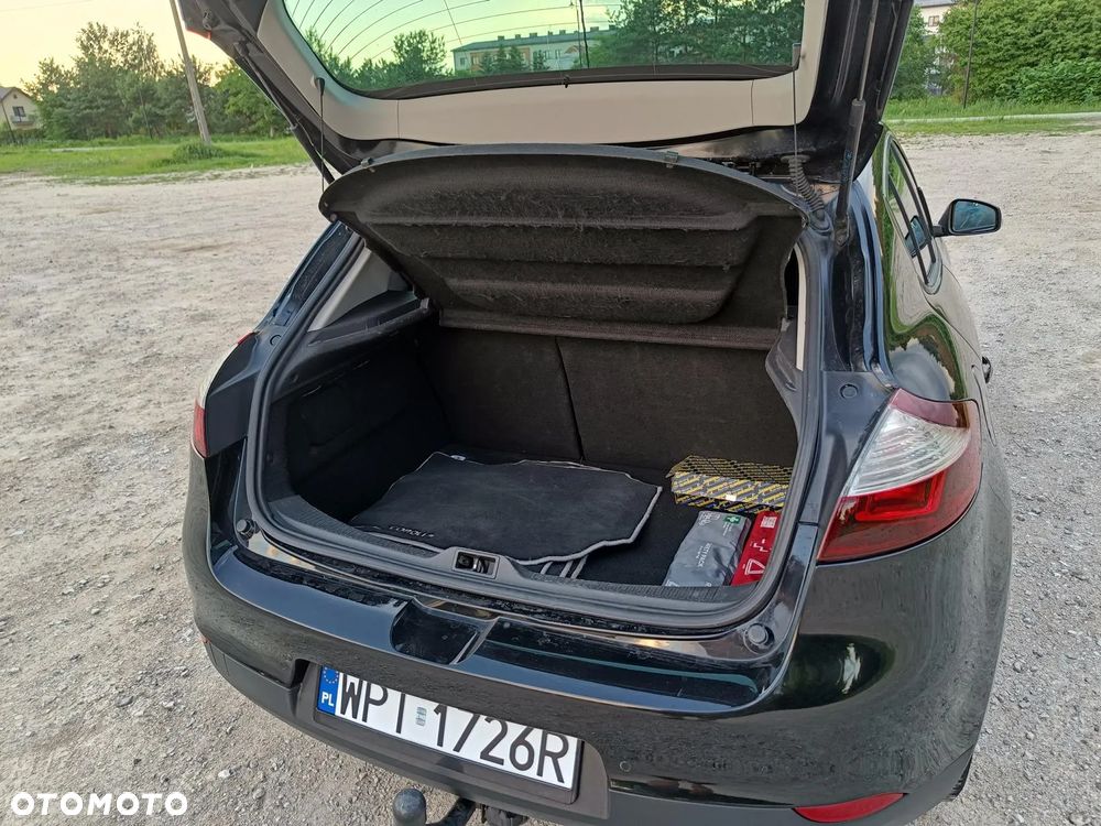 Renault Megane ENERGY TCe 130 BOSE EDITION - 16