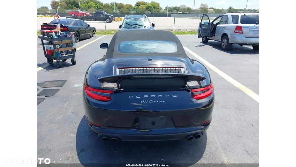 Porsche 911 - 8