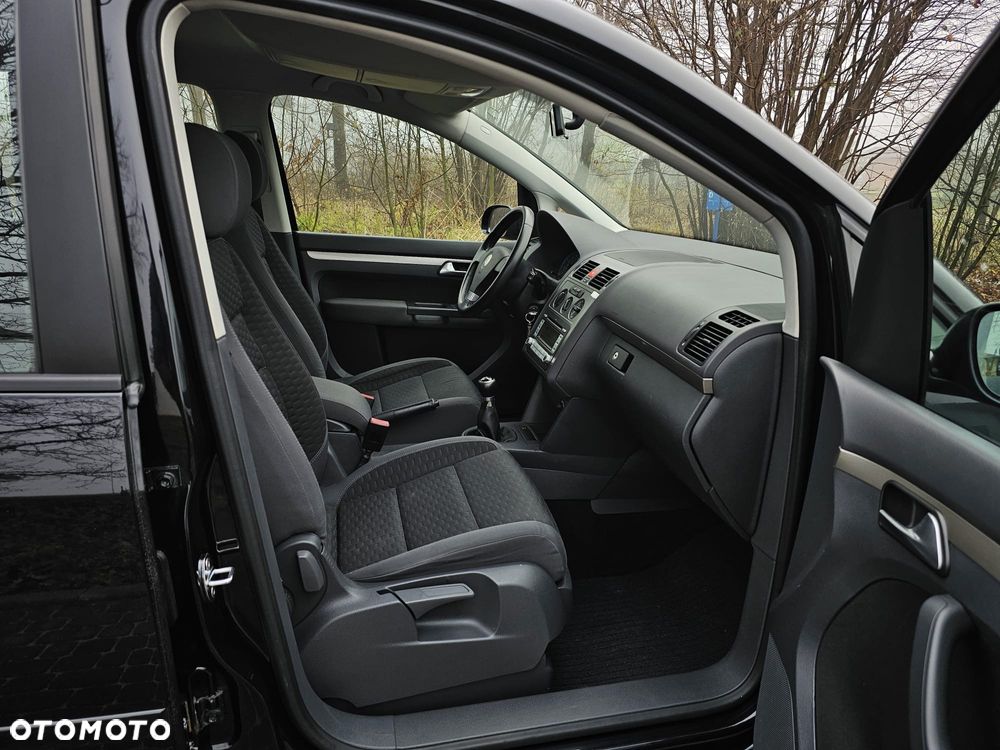 Volkswagen Touran 1.4 TSI Comfortline - 10