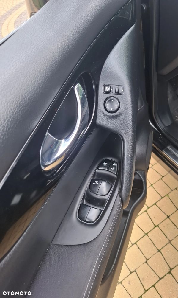 Nissan Qashqai - 21