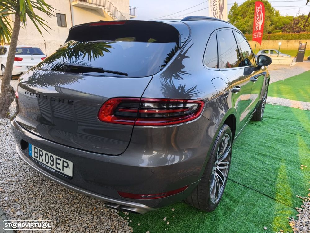 Porsche Macan Turbo - 3