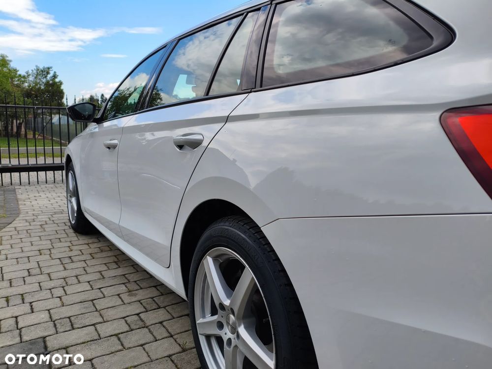 Skoda Octavia 2.0 TDI DSG Style - 13