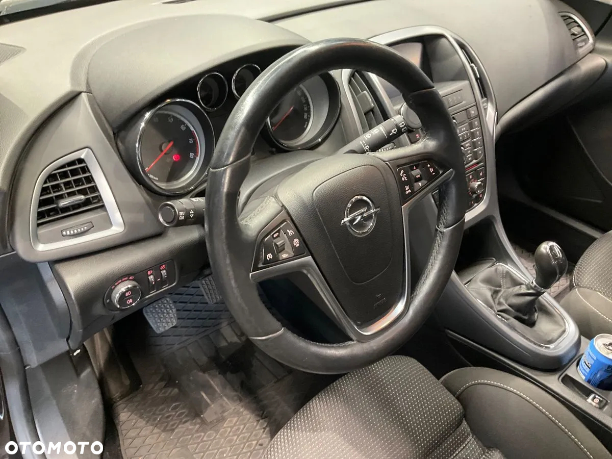 Opel Astra 1.4 Turbo Exklusiv - 12