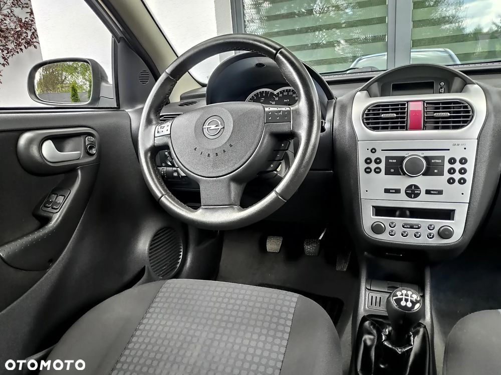 Opel Corsa - 14