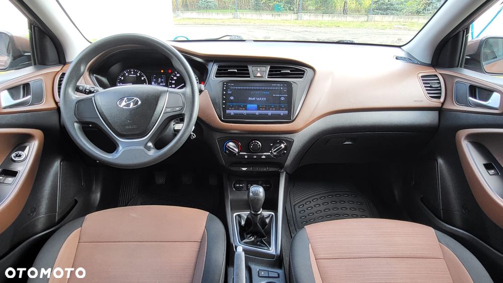 Hyundai i20 1.2 GO - 23
