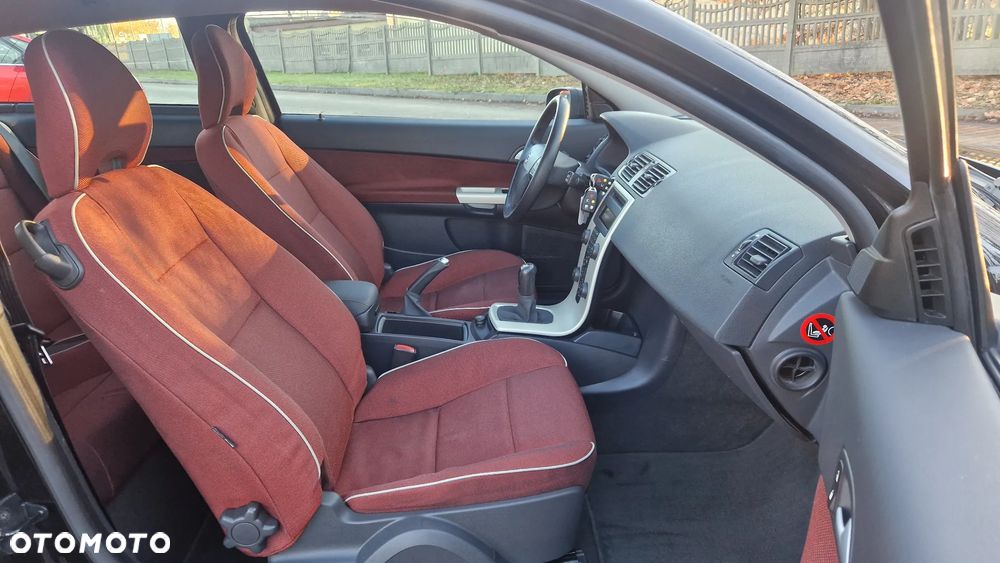 Volvo C30 1.6D DRIVe Kinetic - 11