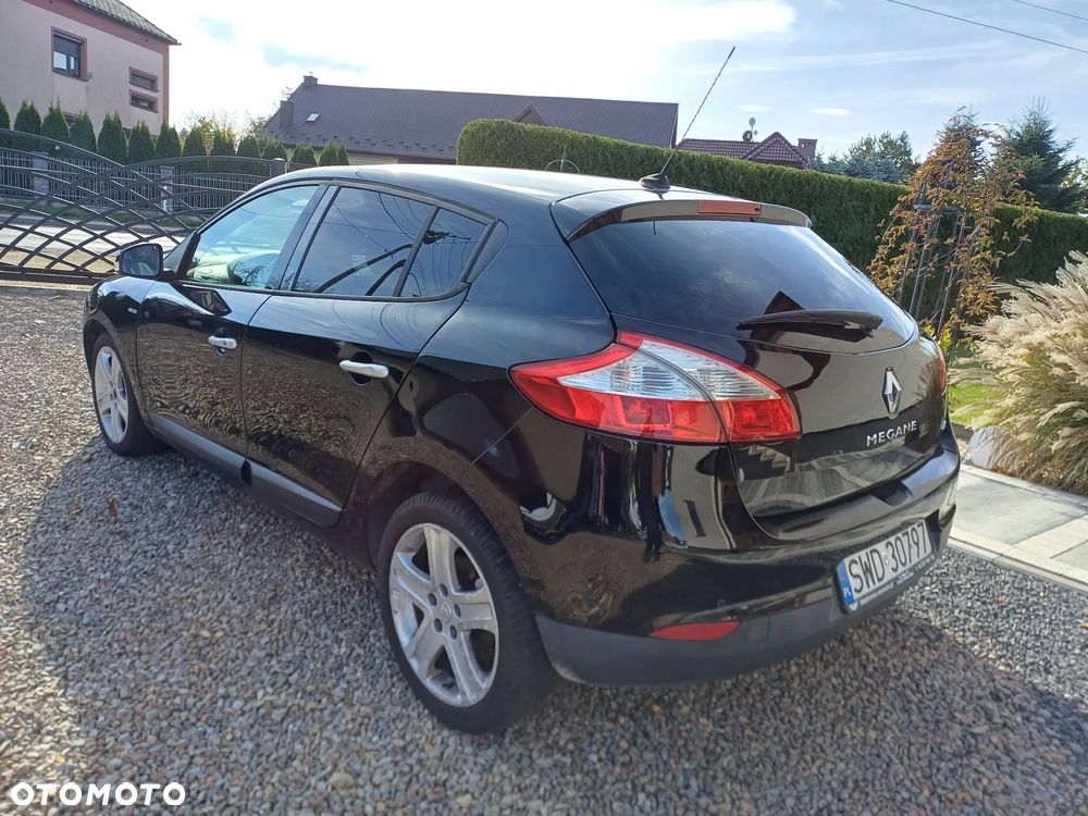 Renault Megane Grandtour dCi 130 FAP BOSE Edition - 9
