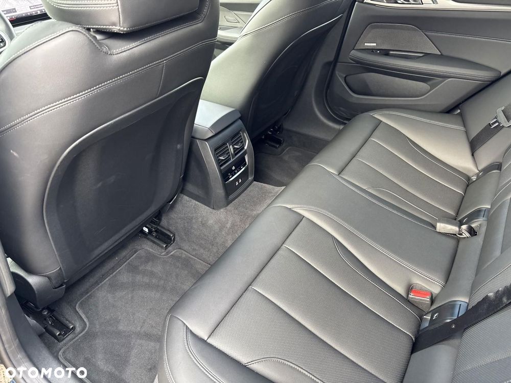 BMW Seria 4 420d xDrive mHEV M Sport - 15