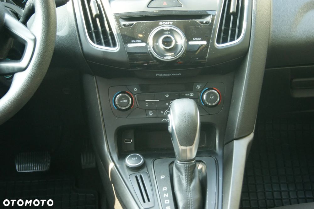 Ford Focus - 19