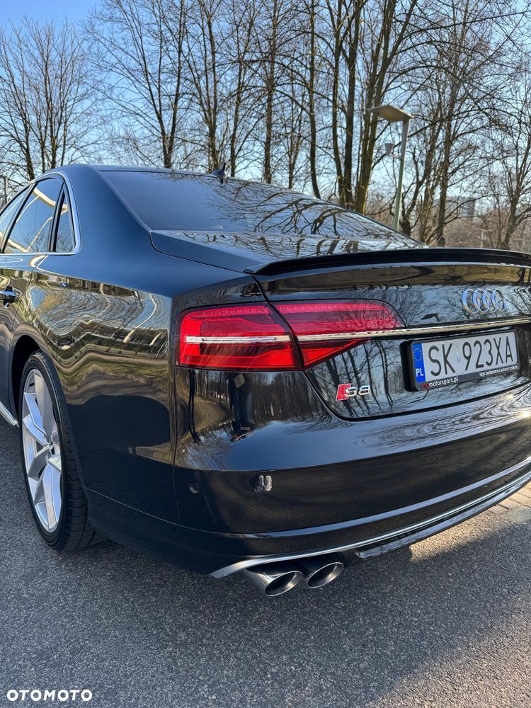 Audi A8 4.2 TDI DPF (clean diesel) quattro tiptronic - 2