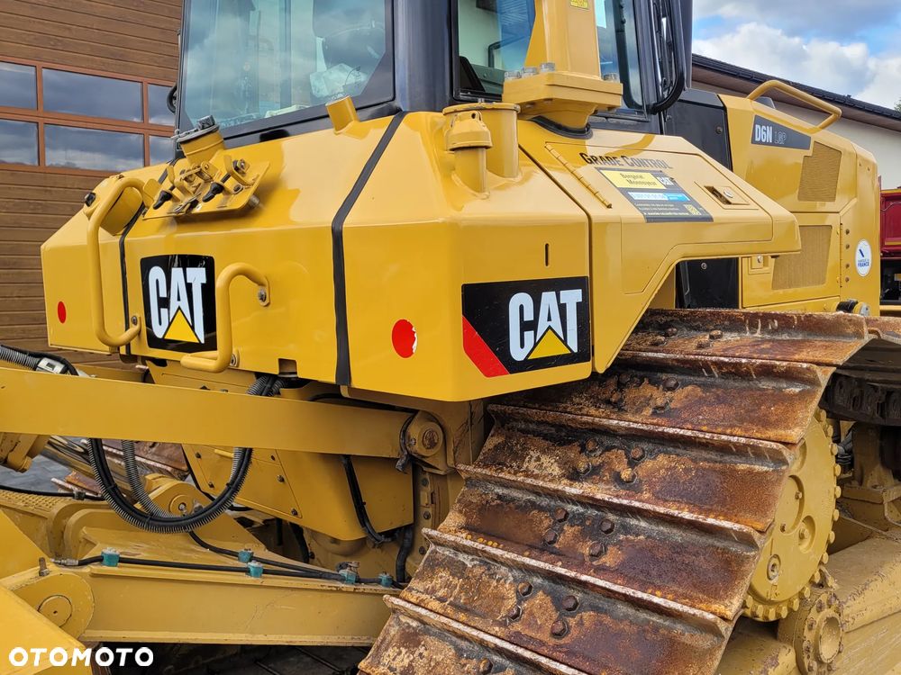 Caterpillar CAT D6N LGP / 5070h / zrywak / system niwelacji GPS 3D / - 14