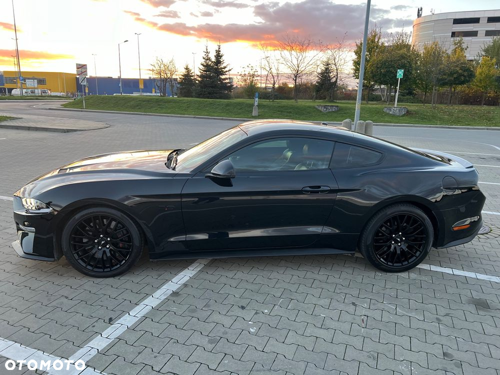 Ford Mustang 5.0 V8 GT - 22