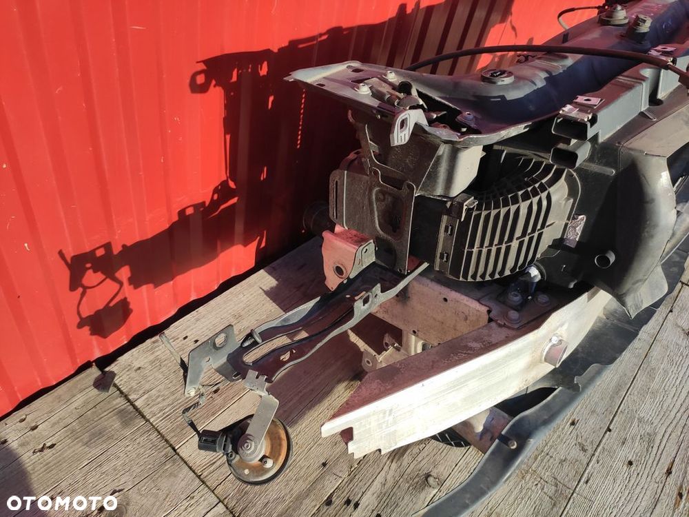 BMW 1 F20 2.0D N47 AUTOMAT PAS PRZEDNI WZMOCNIENIE CHŁODNICE BELKA - 4