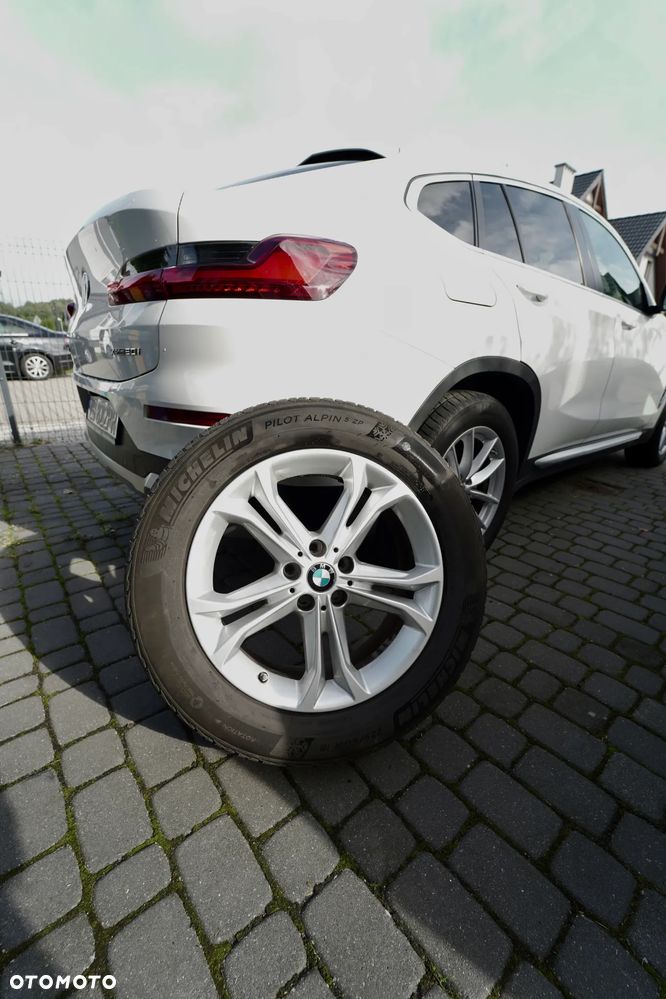BMW X4 xDrive20i sport - 17