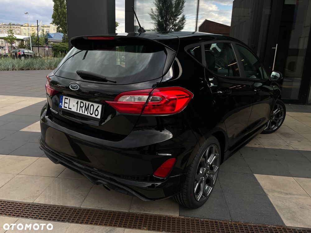 Ford Fiesta 1.1 S&S ST-LINE - 27