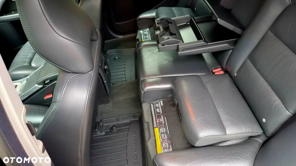 Volvo V70 D4 Geartronic Momentum - 33