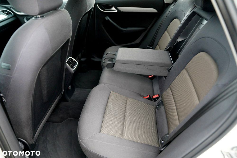 Audi Q3 - 19