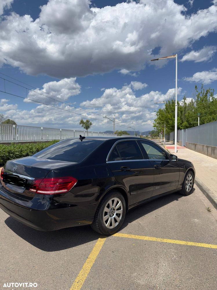 Mercedes-Benz E 200 BlueTEC 7G-TRONIC - 4