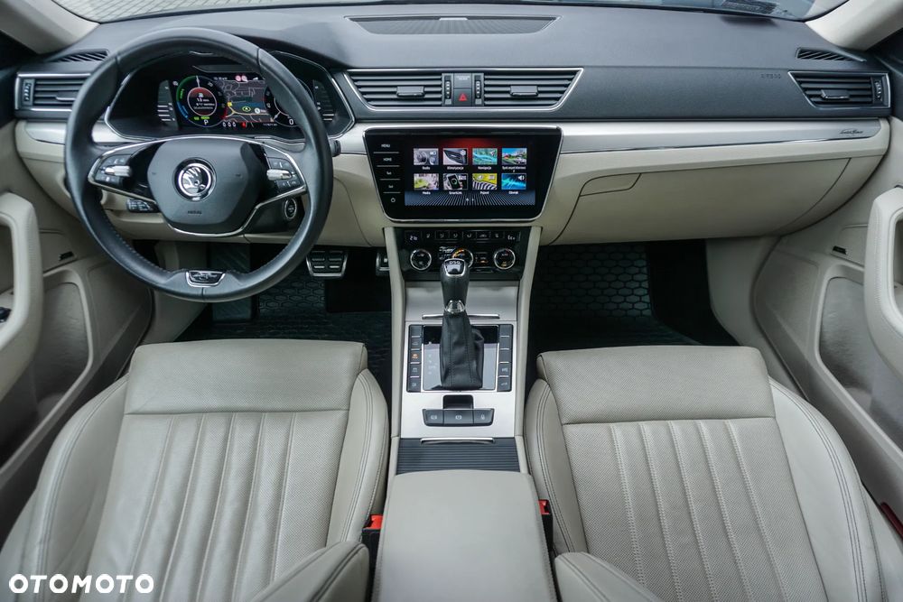 Skoda Superb 1.4 TSI Plug-In Hybrid L&K DSG - 40
