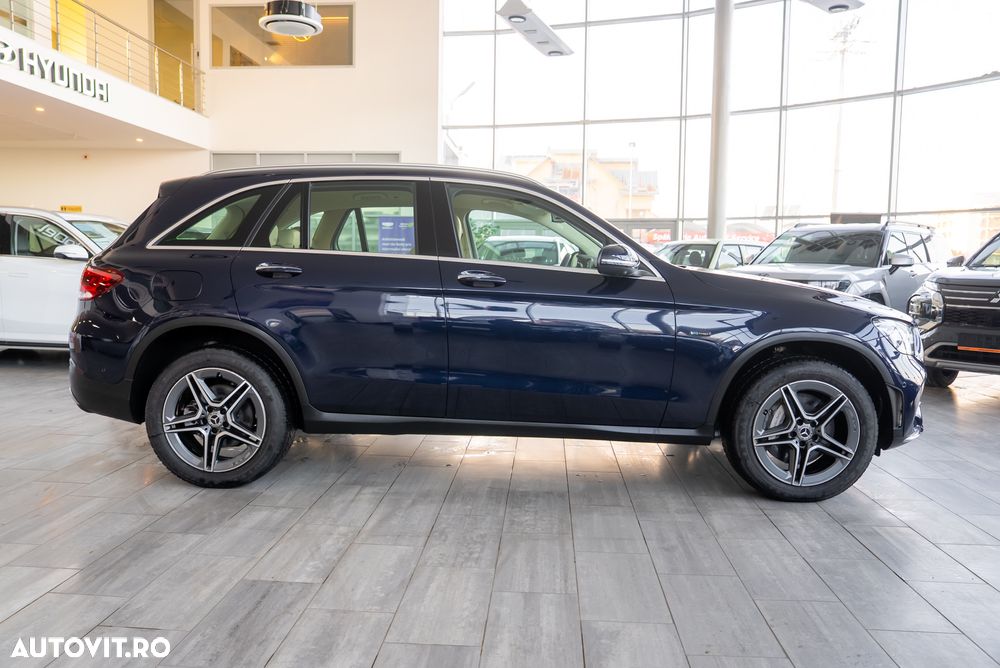 Mercedes-Benz GLC 300 e 4MATIC - 13