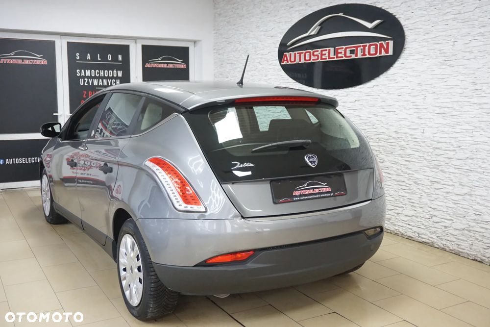 Lancia Delta 1.4 T-Jet Silver - 6