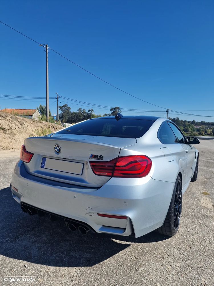 BMW M4 Coupe DKG Competition - 14