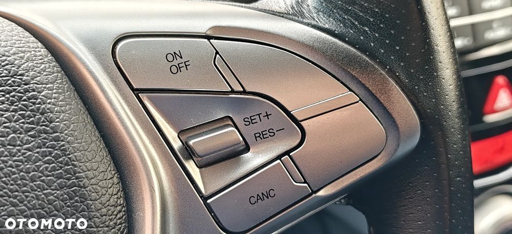 SsangYong/KGM Tivoli e-XGi 160 2WD Sapphire - 22