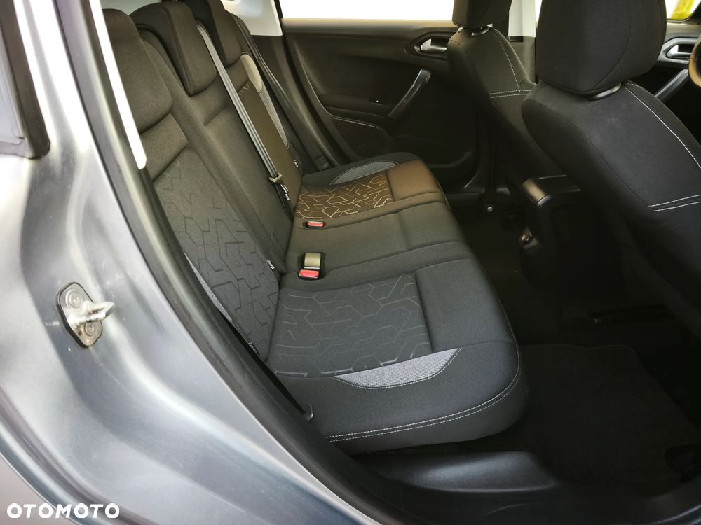 Peugeot 2008 PureTech 82 Active - 19
