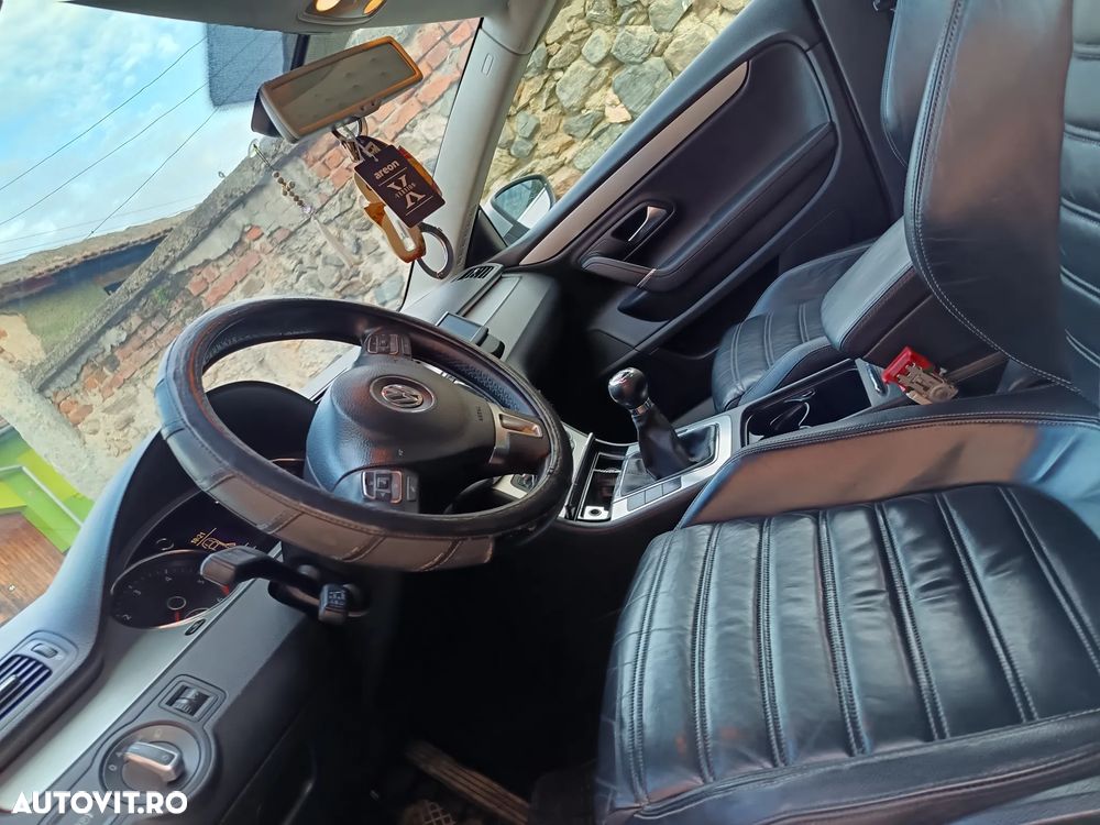 Volkswagen Passat CC 2.0 TDI - 18