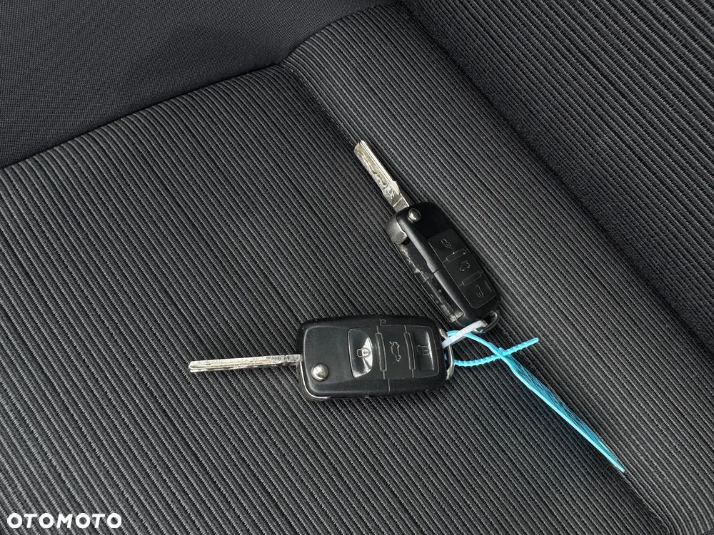 Volkswagen Golf 1.6 Edition - 13