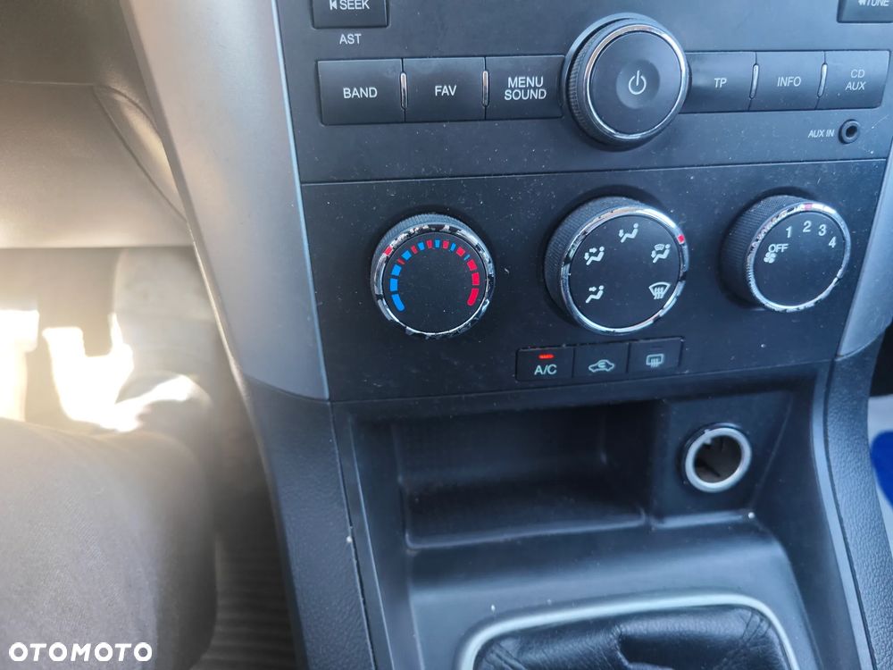 Chevrolet Captiva 2.0 d LS - 30