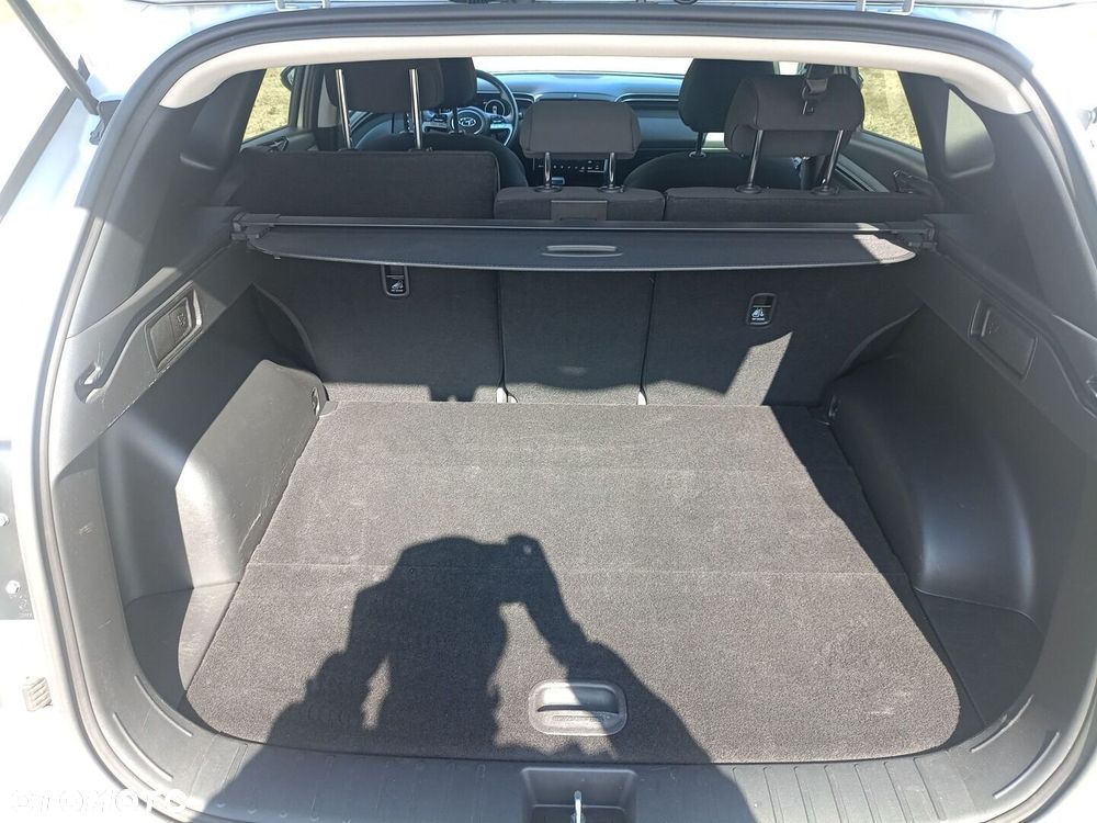 Hyundai Tucson 1.6 T-GDi 48V Smart 2WD DCT - 11