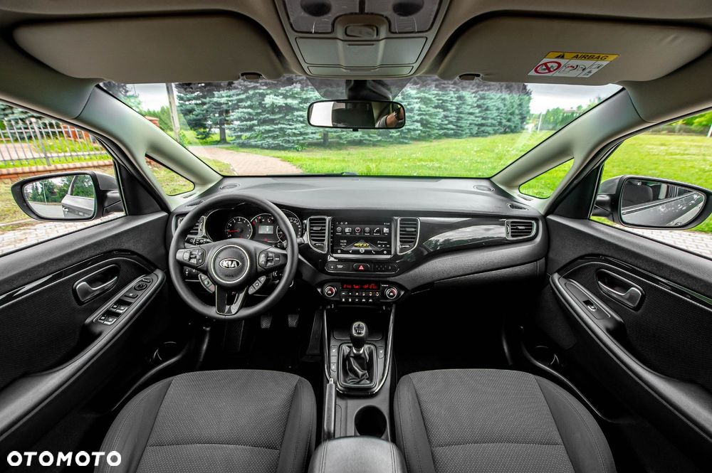 Kia Carens 1.6 GDI ISG Spirit - 35