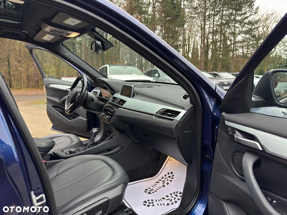 BMW X1 xDrive28i xLine - 2