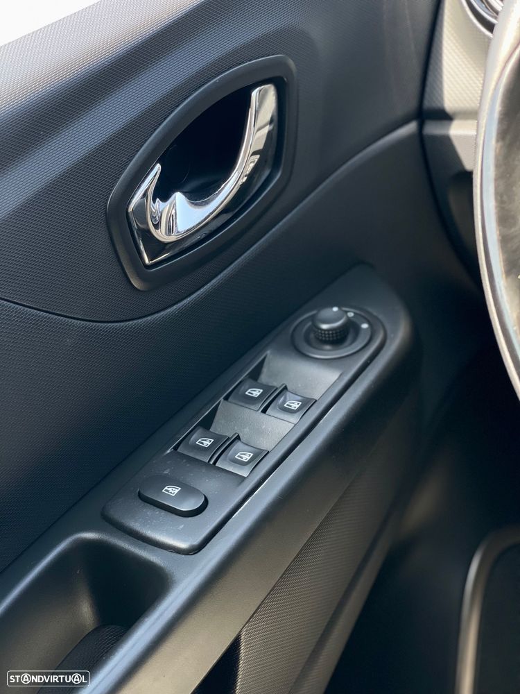 Renault Captur 0.9 TCE Exclusive - 16