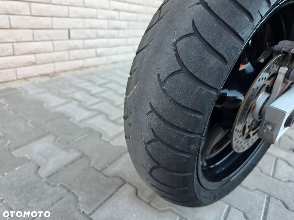 Yamaha FZ6 - 8