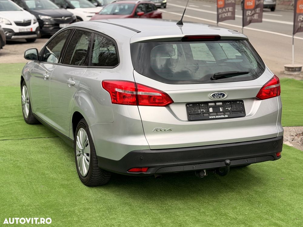 Ford Focus - 4