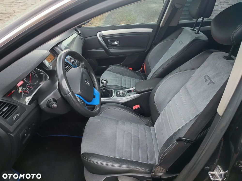 Renault Laguna 2.0 dCi FAP GT - 13