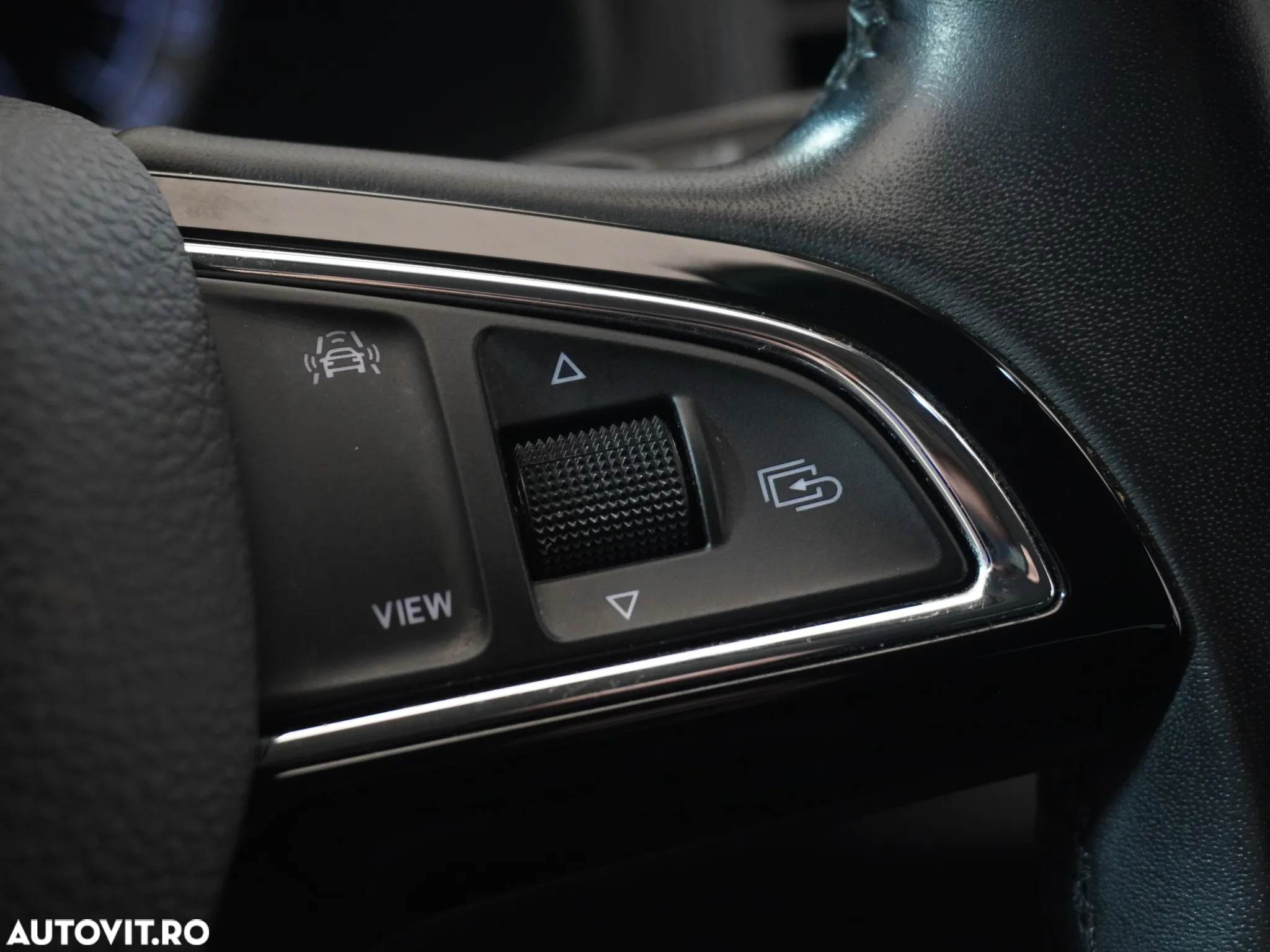 Skoda Karoq 1.6 TDI DSG Style - 40