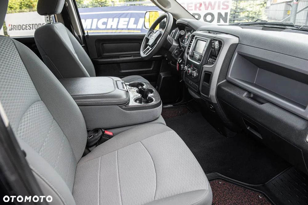 Dodge RAM 1500 5.7 4x4 - 22