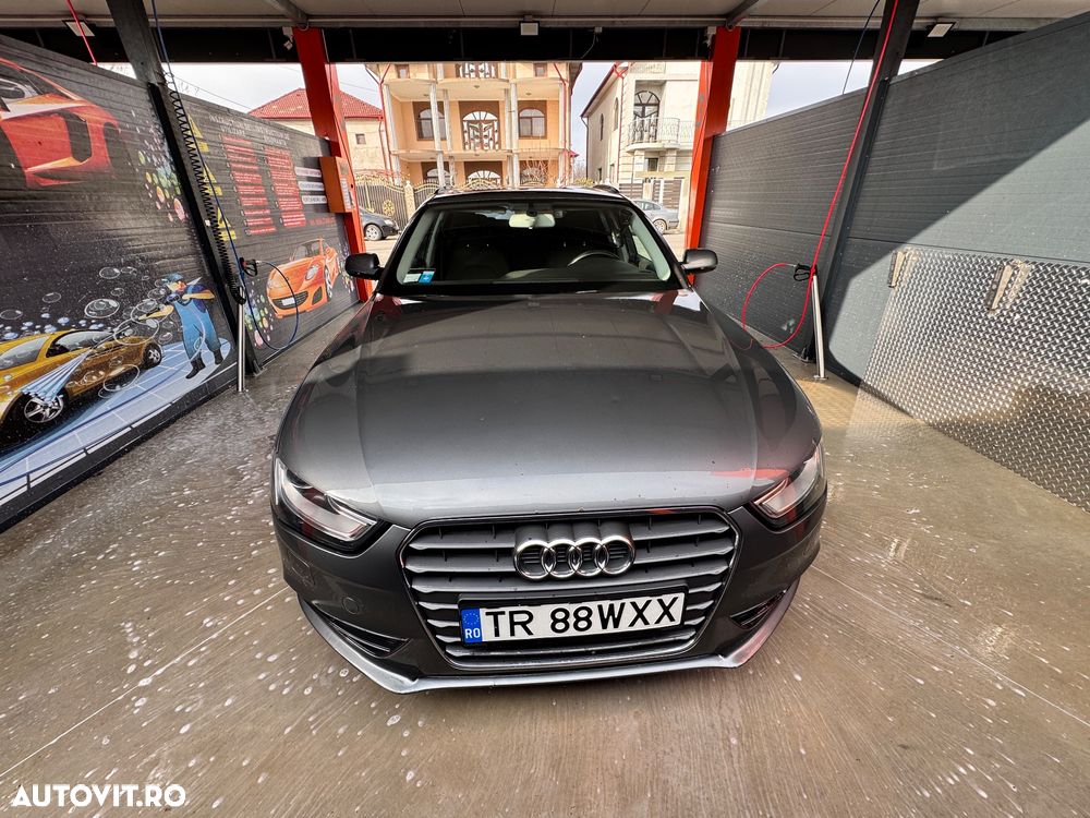Audi A4 2.0 TDI Multitronic - 6