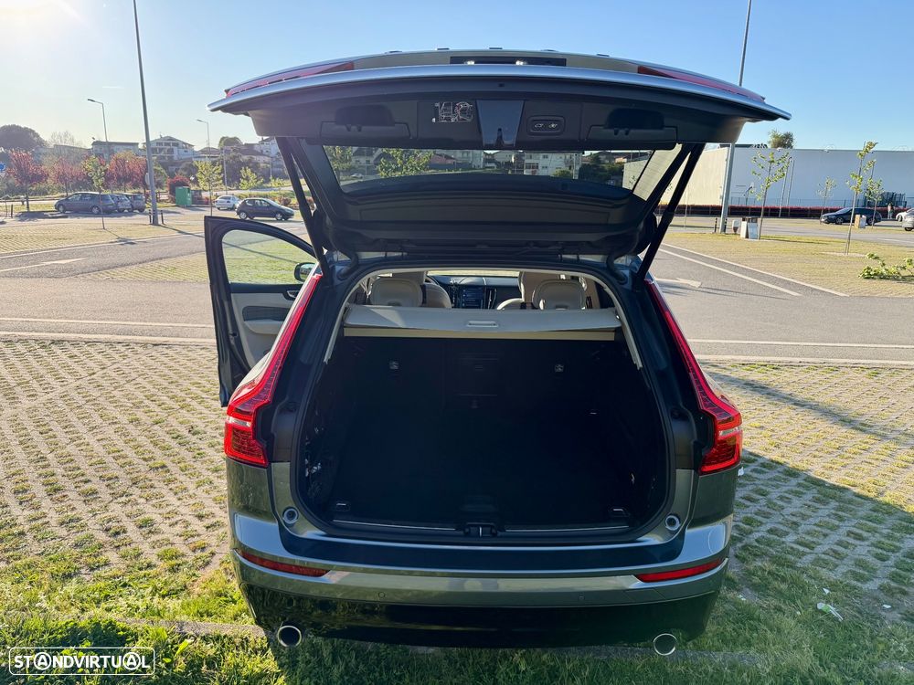 Volvo XC 60 2.0 T8 PHEV Momentum AWD - 23
