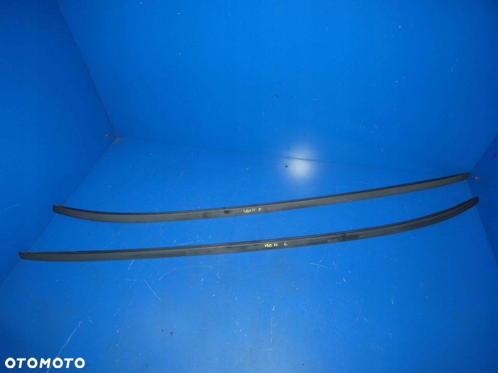 VOLVO V60 LISTWA LISTWY DACHOWE KOMPLET - 1